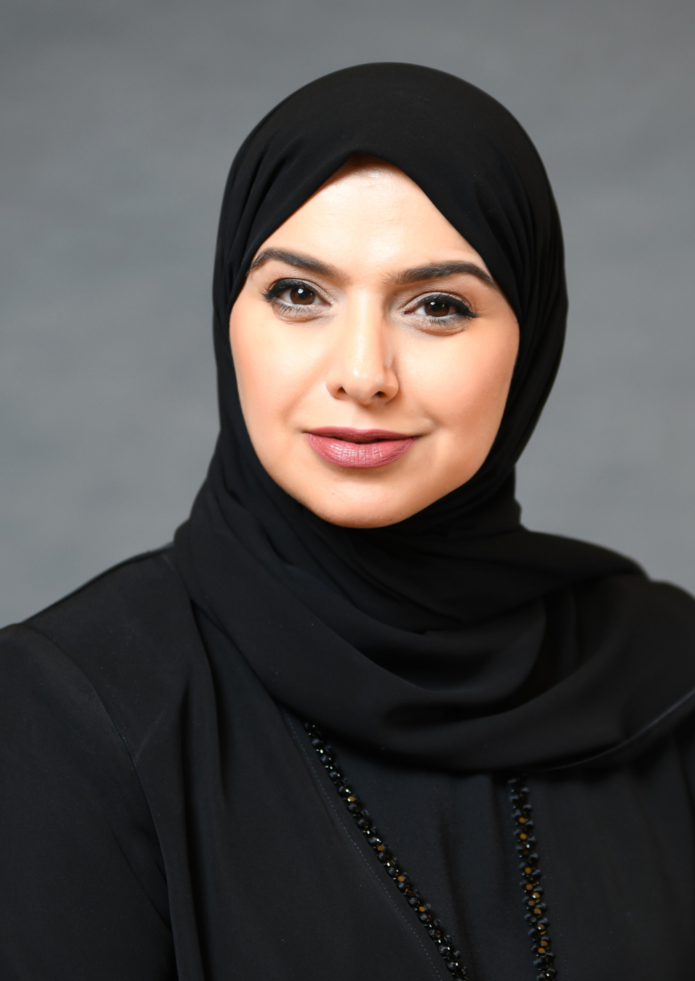 Dr-Amna-Aldahak-Official-Photo-2025-(2)
