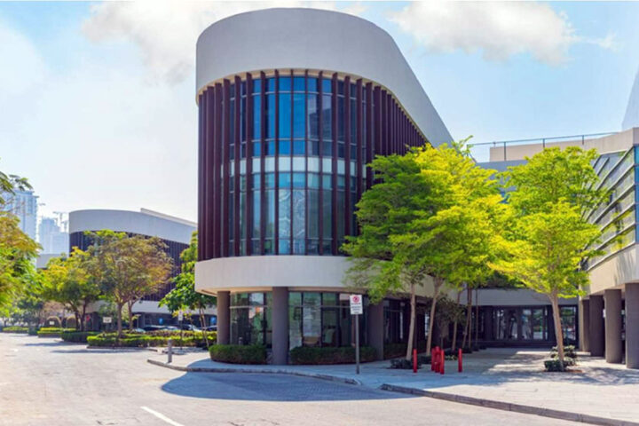 HillHouse-Real-Estate