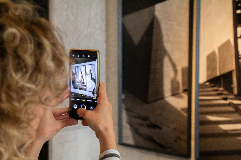 ‘The-Light-Footprint’-exhibition-in-Venice---Photo-credit_-Antoine-Horenbeek-(3)