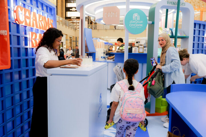 Charm-Bar-at-Voyage-Club