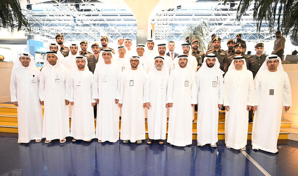 Dubai-Public-Prosecutor-Visits-Document-Examination-Center