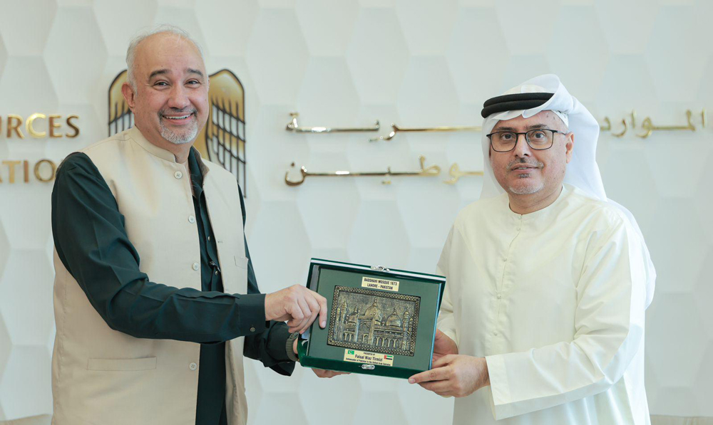 Faisal-Niaz-Trimizi-&-UAE-Minister-Al-Awar