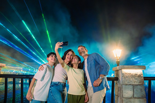 RIVERLAND™-DUBAI---Laser-Show