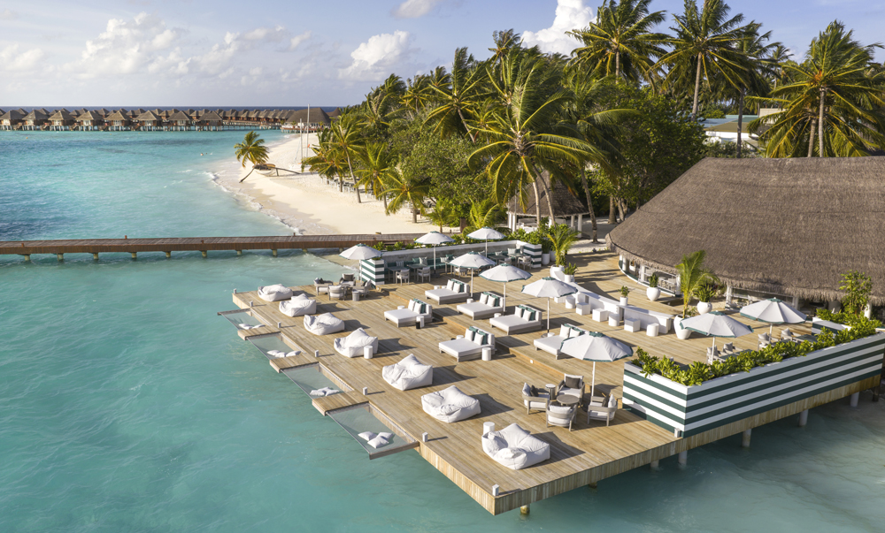 SunSiyam_ViluReef_Nautilus-Bar-(Interior-&-Exterior)