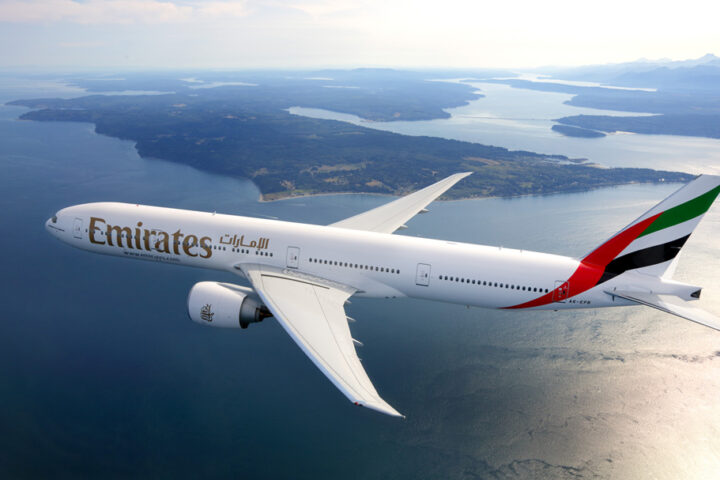 Emirates-AirLine