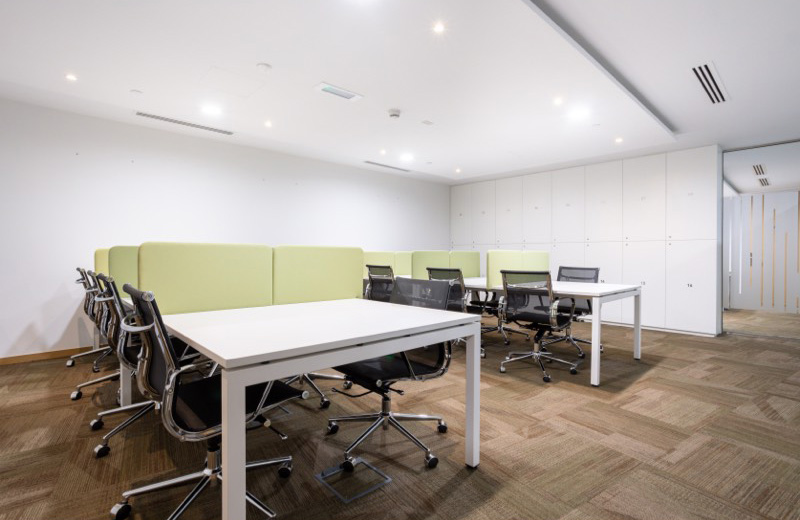 Regus-DAFZ-Freezone-5784-DUBAI-Coworking-Space-2