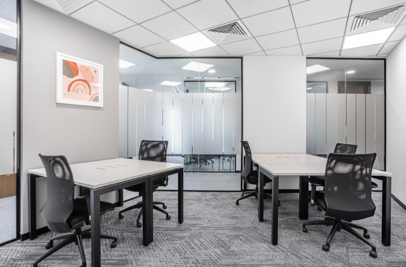 Regus-Marina-Gate-5663-Dubai-UAE-Office-Without-People