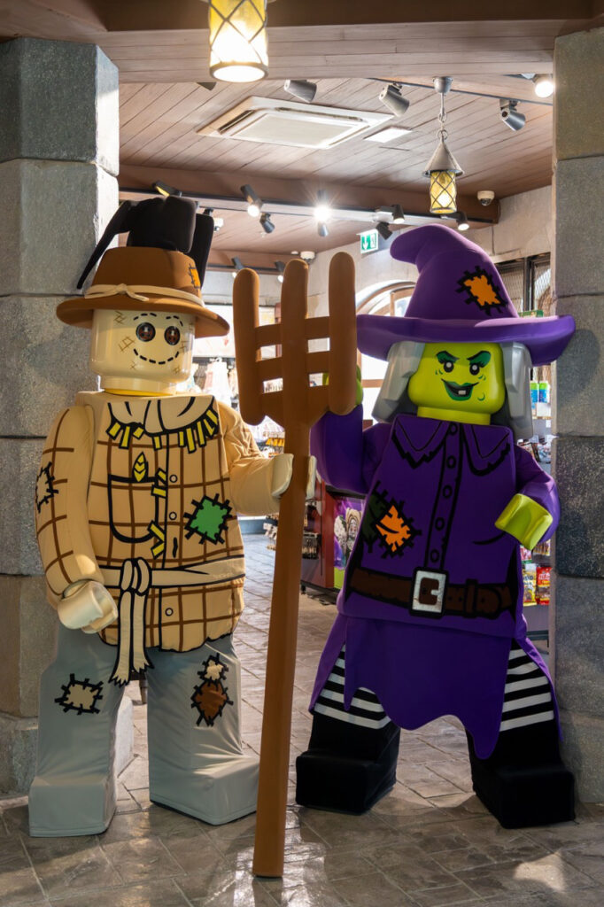 LEGOLAND-Dubai-Resort---Wacky-Witch-and-friends