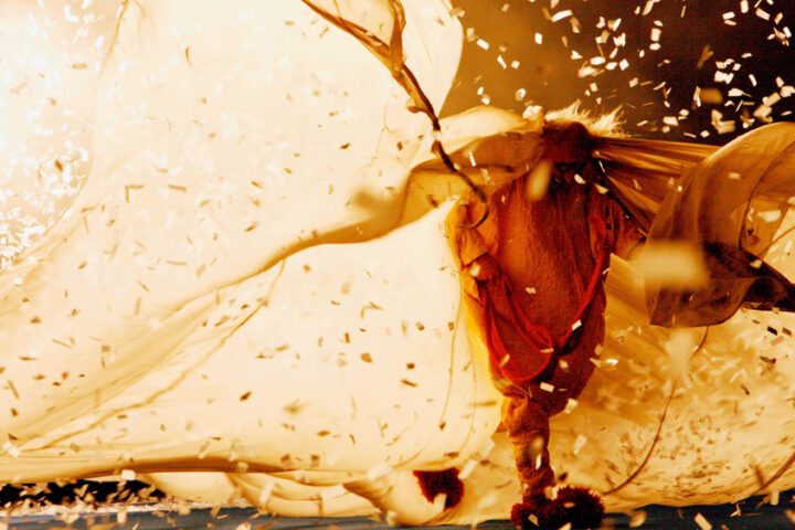 Slava-Snowshow-In-the-Snow-Storm-by-Andrea-Lopez