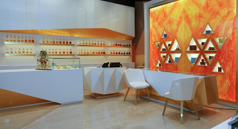 Ajmal-Perfumes-70th-Store-Inside