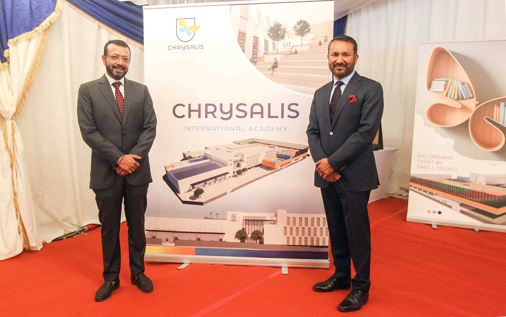 Abdulla-Nalapad-Ahmed,-Managing-Director-of-Nalapad-Investments-and-Sameer-K.-Mohamed,-Managing-Director-of-MVK-Holdings,