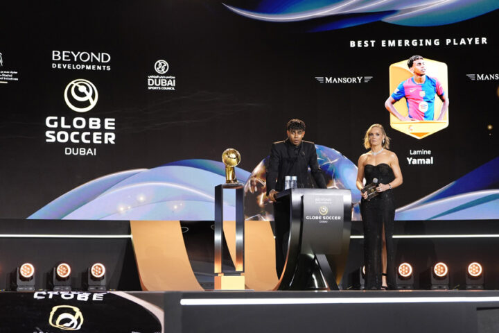 Lamine-Yamal-won-Emerging-Player-of-the-Year-at-the-2024-Beyond-Globe-Soccer-Dubai-Awards