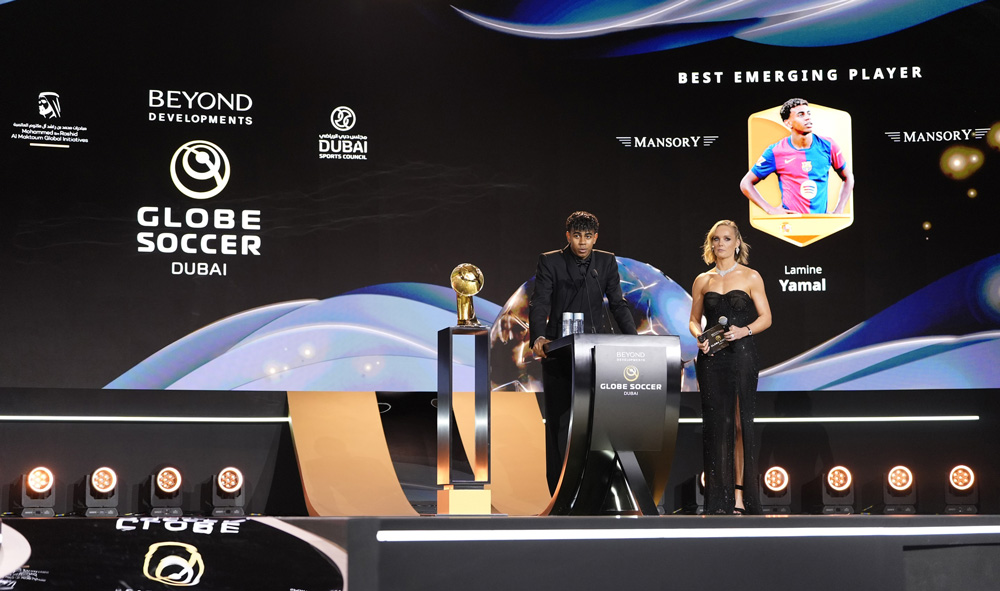 Lamine-Yamal-won-Emerging-Player-of-the-Year-at-the-2024-Beyond-Globe-Soccer-Dubai-Awards