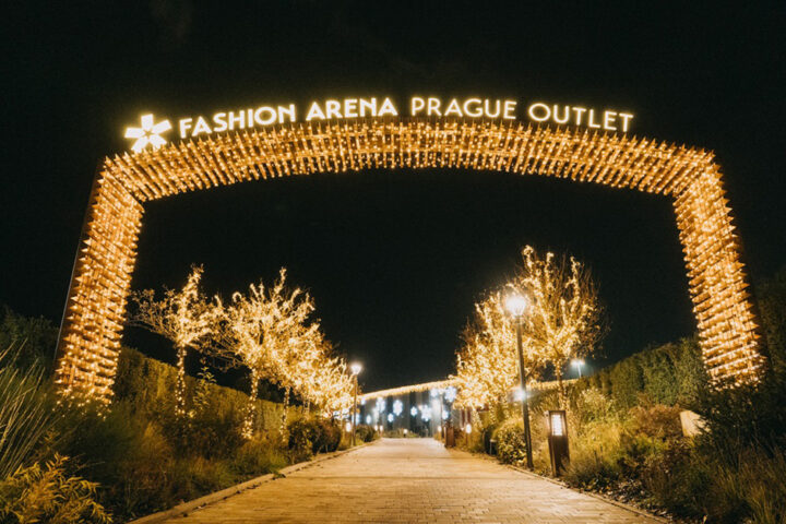 Switchonthelights-by