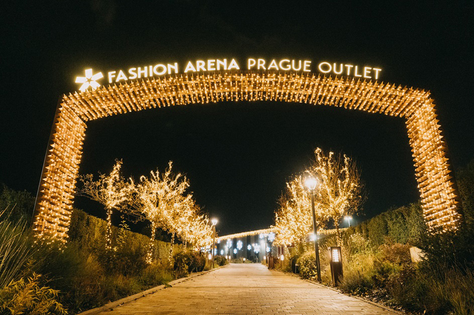 Switchonthelights-by