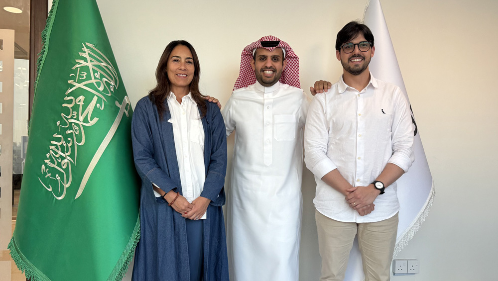 WakeCap-President-Di-Ann-Eisnor-(left)-WakeCap-CEO-and-Founder-Dr-Hassan-Albalawi-(centre)-and-Trackfy-Co-Founder-Tulio-Cerviño-