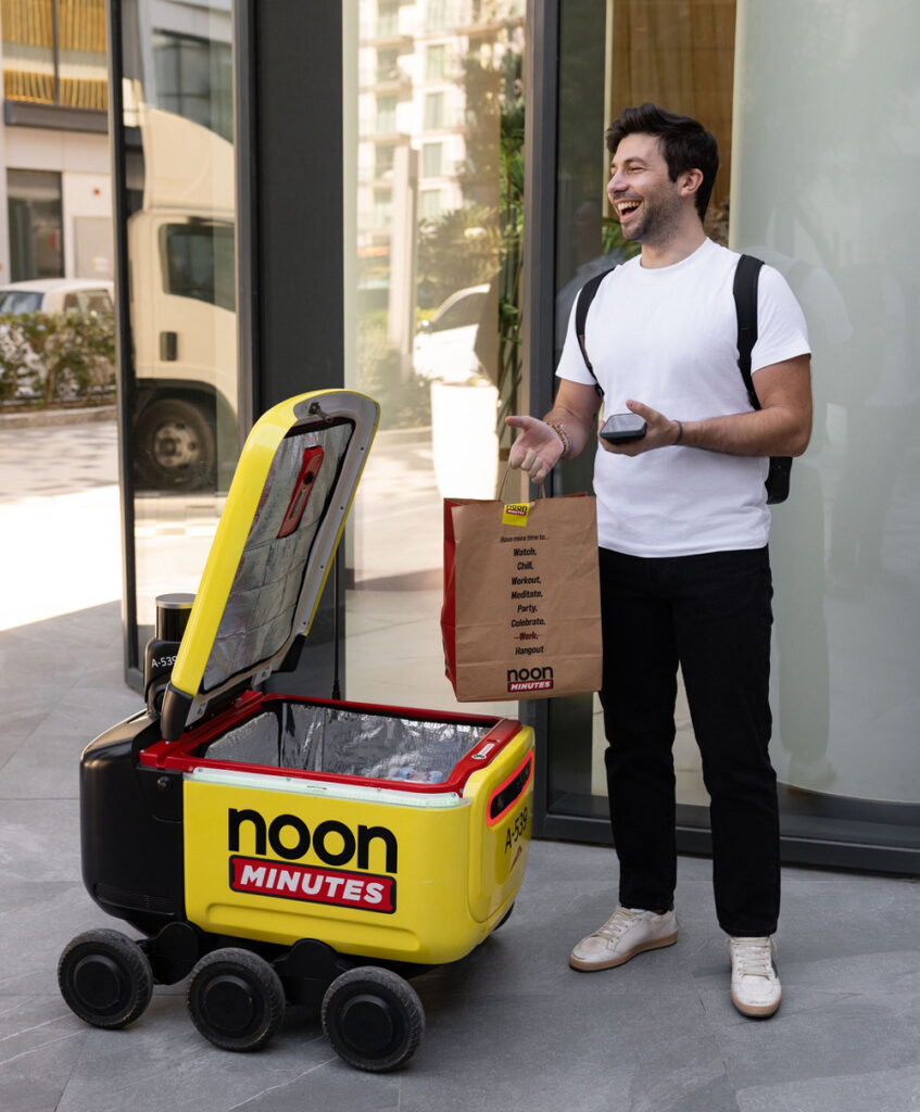 Gianluca-Marchiori,-VP-Logistics-at-noon-Minutes