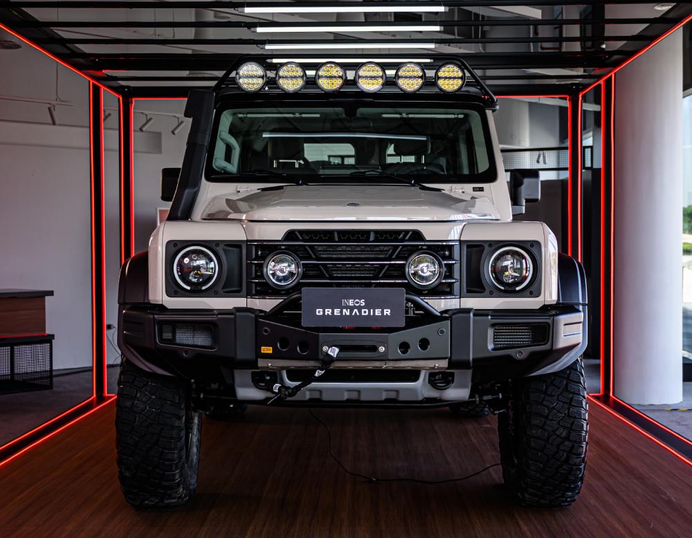 INEOS Grenadier Trialmaster X LETECH