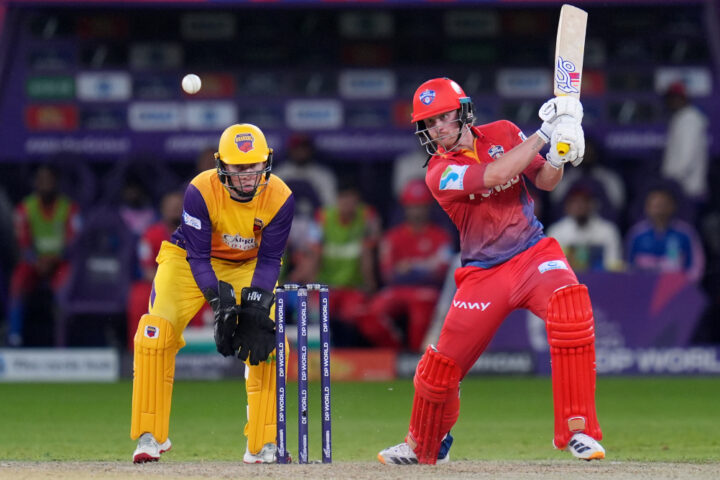 Jordan Cox of Dubai Capitals (1)