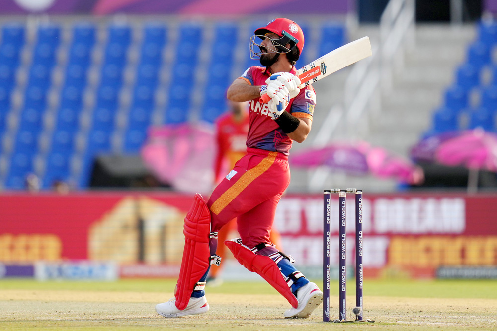 Shayan-Jahangir-of-Dubai-Capitals-plays-a-shot-during-Match-23-of-the-DP-World-ILT20-between-the-Gulf-Giants-and-the-Dubai-Capitals