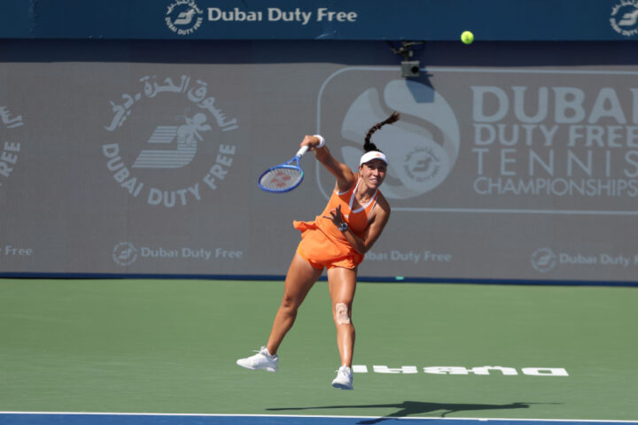 Pegula edges Tauson in Dubai to reach seventh straight WTA semifinal