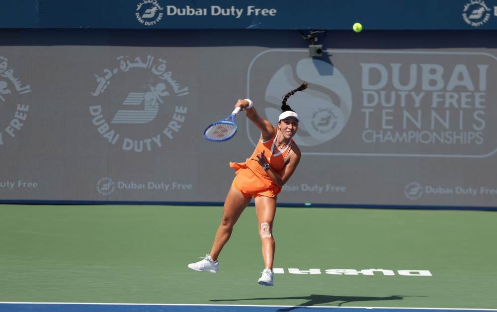 Pegula edges Tauson in Dubai to reach seventh straight WTA semifinal