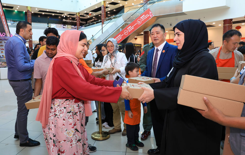 Iftar-Meals-Distributed-at-Dragon-Mart