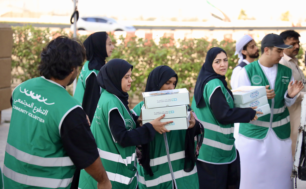 Volunteers-Join-Dubai-Police's-Ramadan-Initiatives-in-First-Half-of-Holy-Month